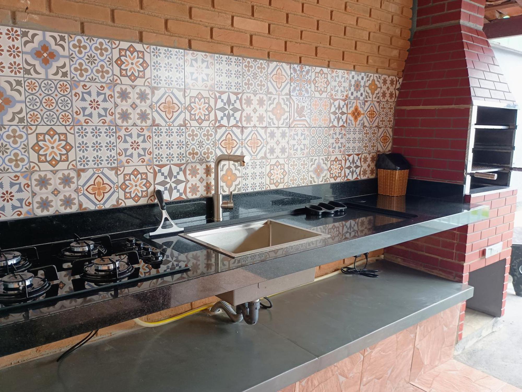 Casa De 600 Metros Da E 1km Do Centro Da Casa de férias